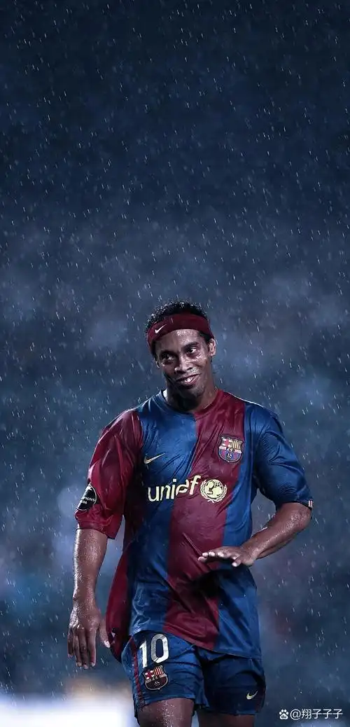 样以强硬的 样以强硬的