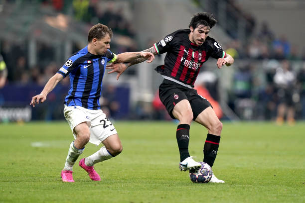 毛伟杰和朱 毛伟杰和朱