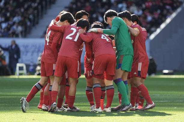 全民健身——天津：登高迎新年.