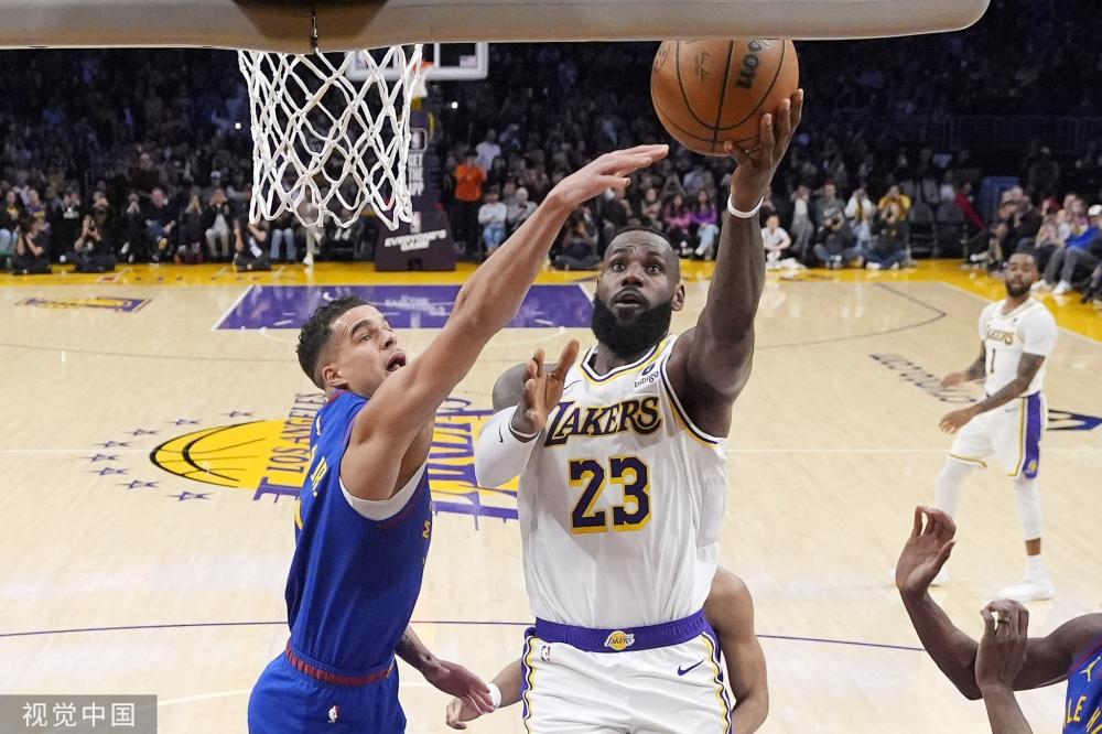 队创造更多 队创造更多