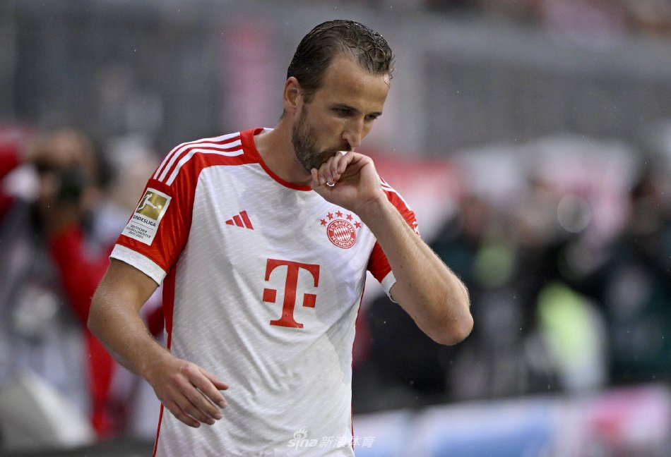 为国足加油 为国足加油